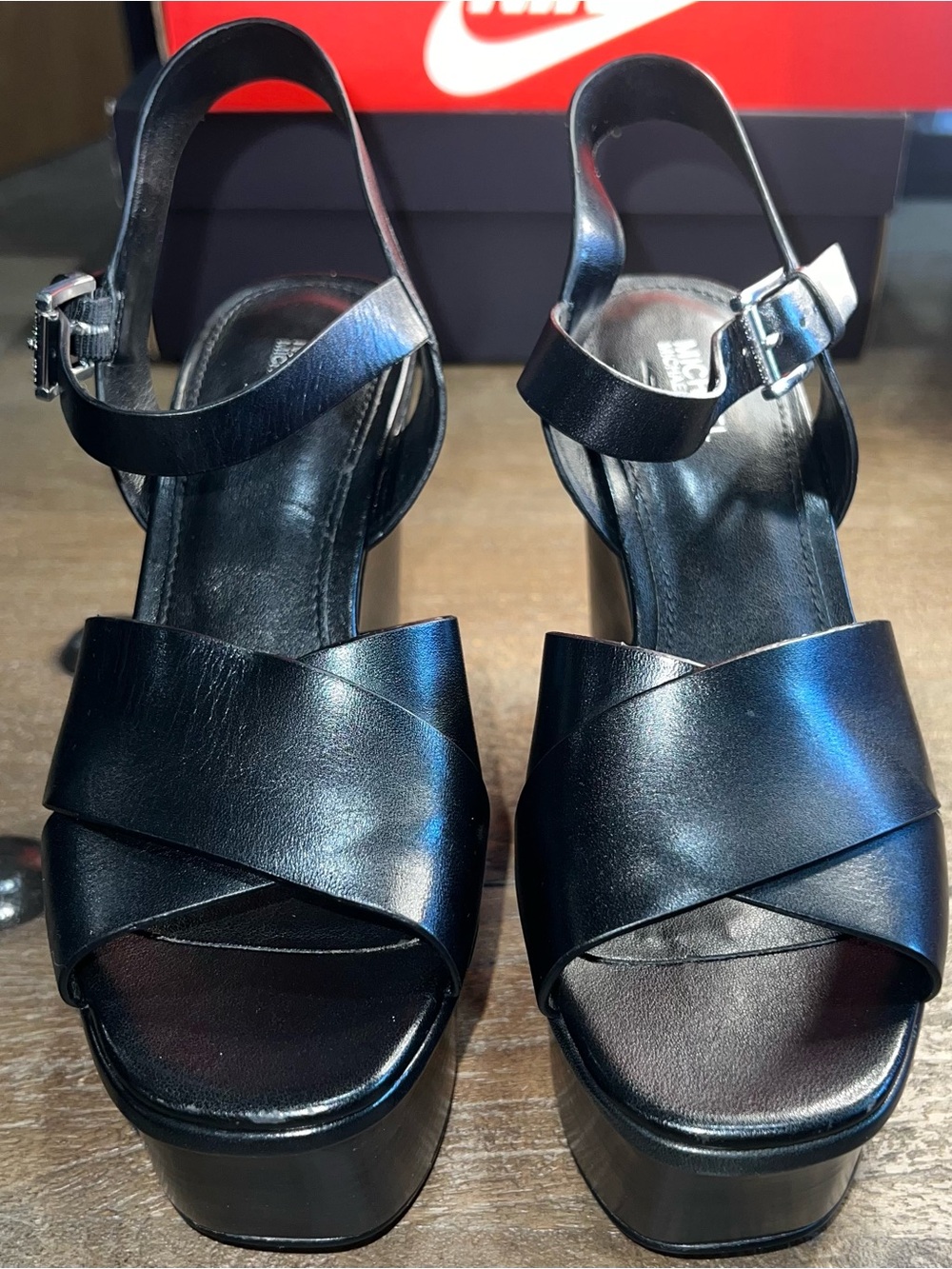 Michael Kors Divia Wedge Leather Black Size 7